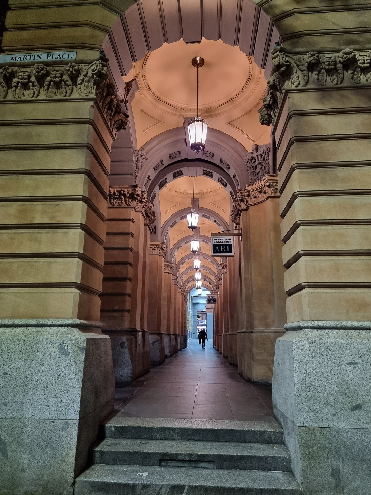 Colour image of the detailed archways of the GPO Martin place.