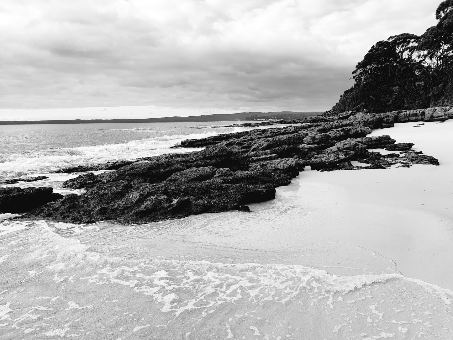 BT8 Hyams Beach: Textures. BW