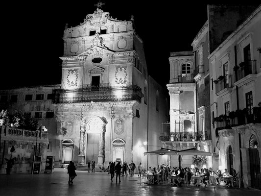 BT44 Ortigia Passeggiata, Sicily