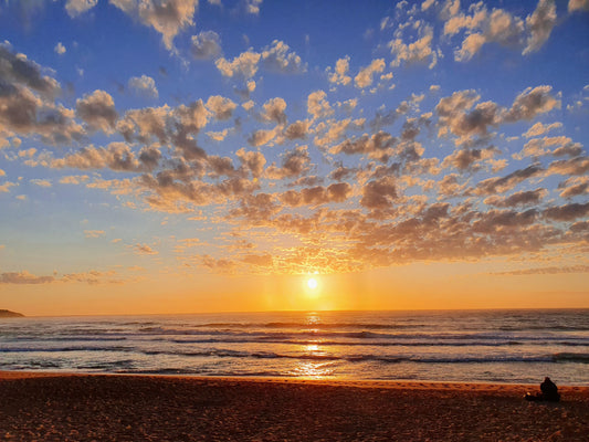 Dawn on Dee Why: Photography of beach and meditation