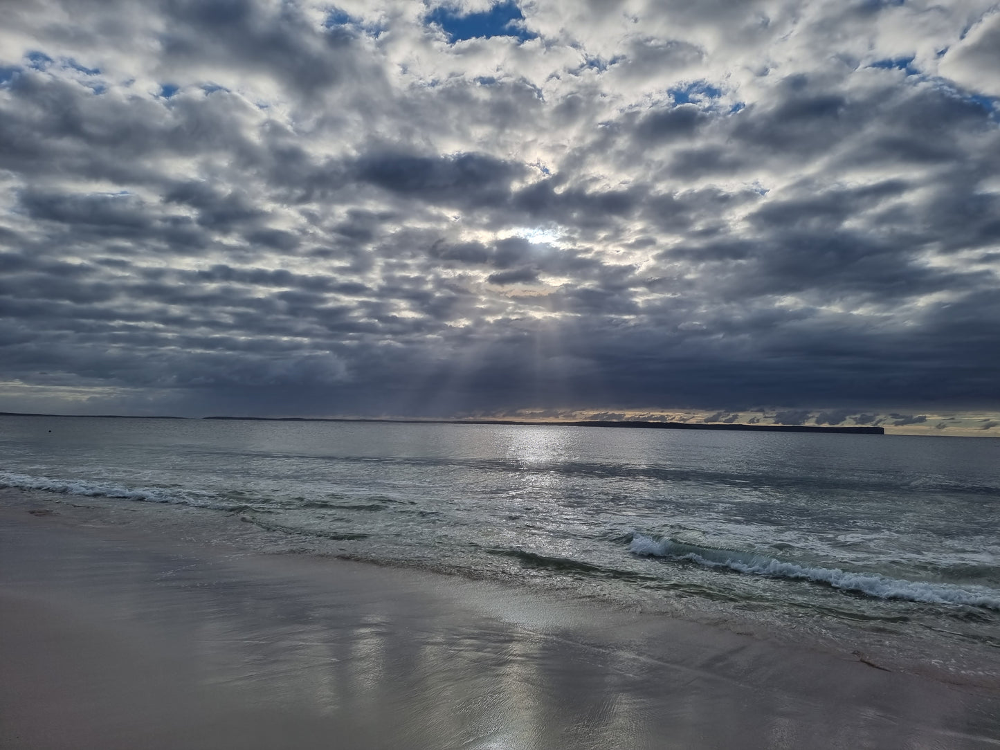 BT5 Sands and surf of glass