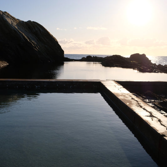 BT8 Bermagui. Blue Pool-reflections